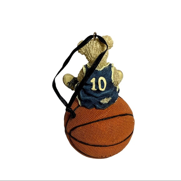 The Bearstone Collection Boyds Bears & Friends: Larry Nuthin' But Net 19… - Picture 2 of 15